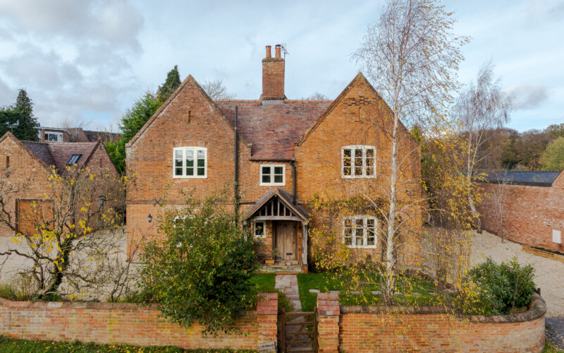 Front of house2