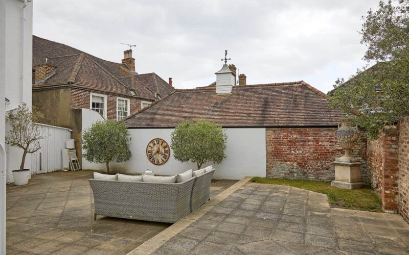 period filming location london shepperton georgian manor